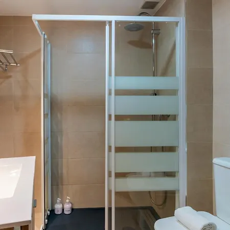 Holi-Rent Pajaritos Appartement Sevilla Buitenkant foto