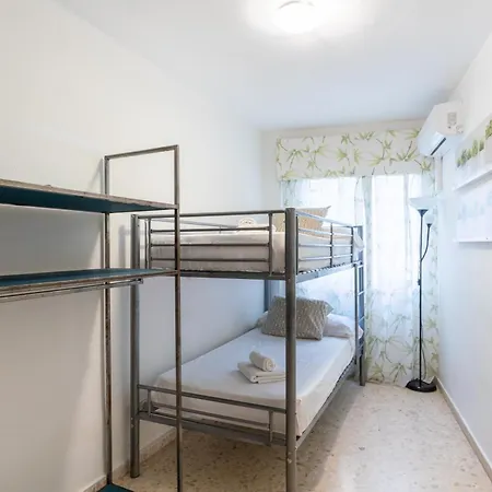 Holi-Rent Pajaritos Appartement Sevilla Buitenkant foto