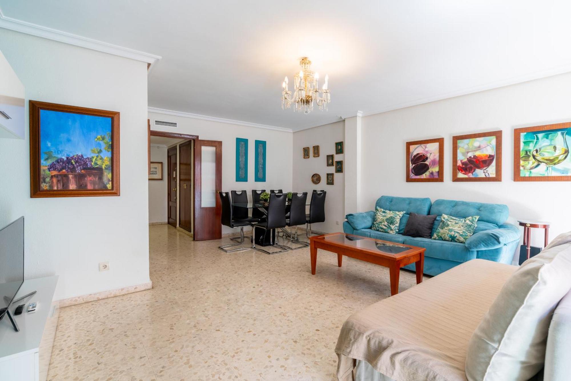 Holi-rent Pajaritos Apartment